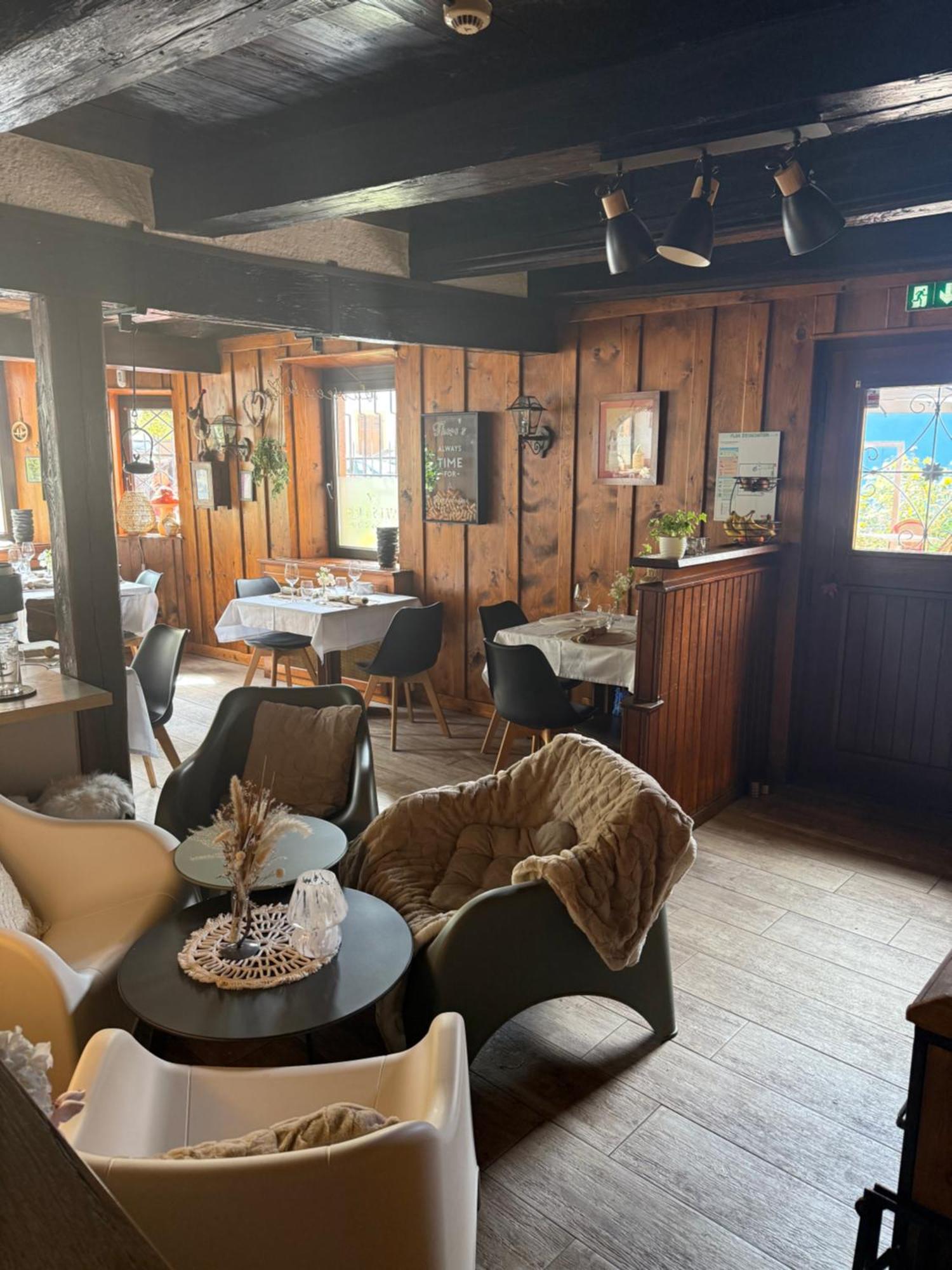 Hotel Wistub Le Passage سانت-ماري-أو-مين المظهر الخارجي الصورة